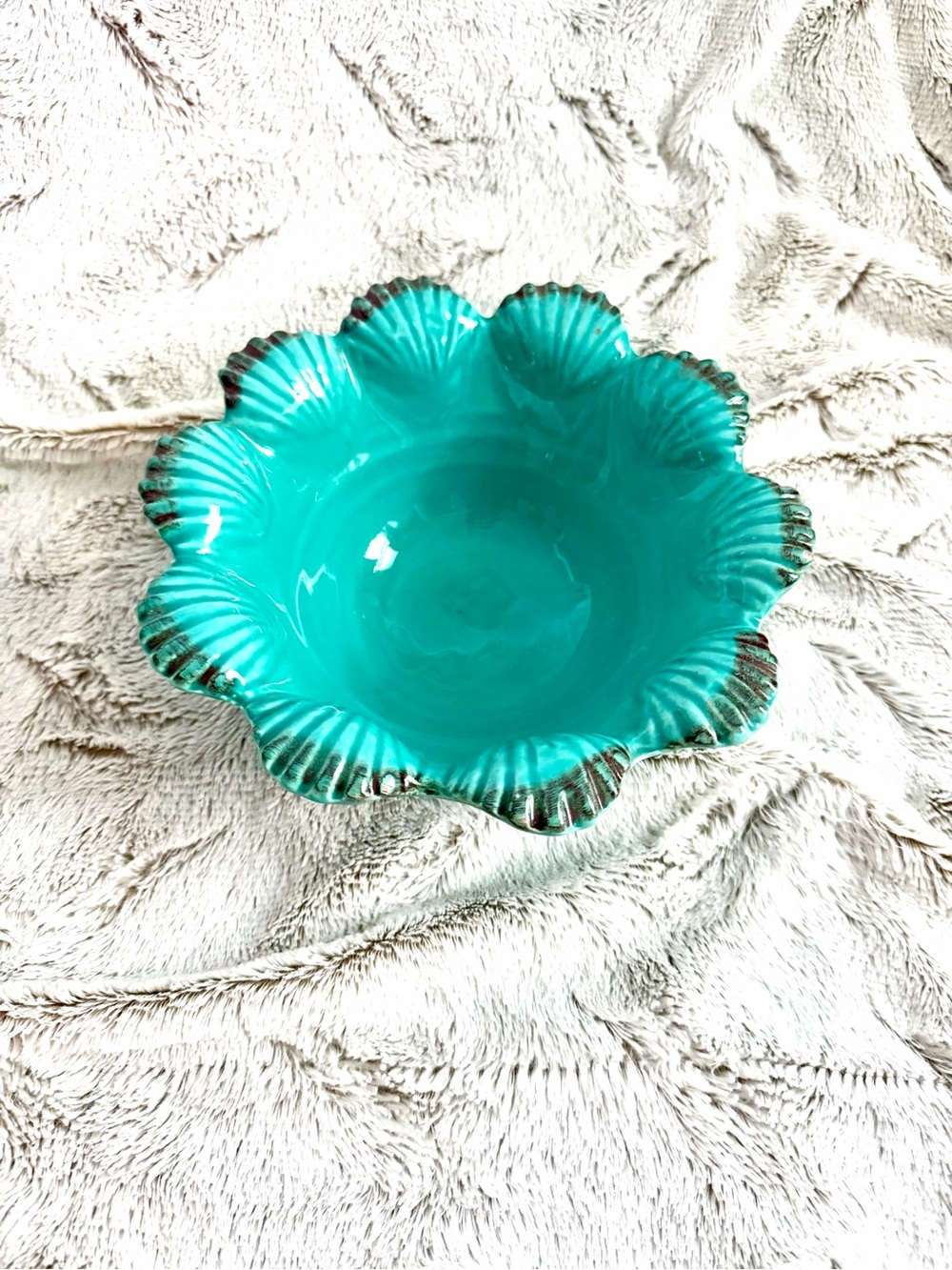 Made in Italy Turquoise Scalloped Ceramic Bowl